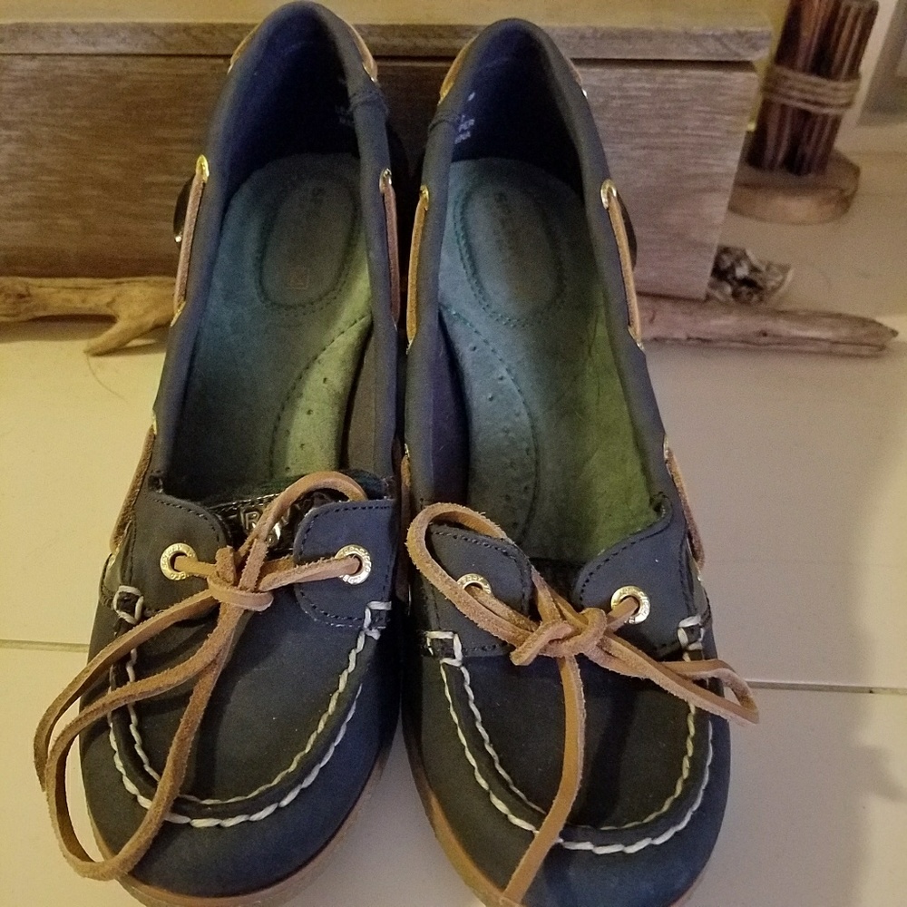 Sperry women's wedges